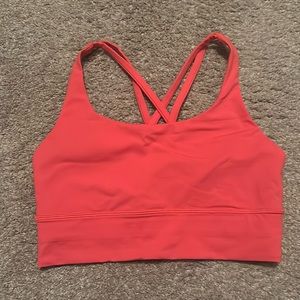 Basically brand new I don’t think I even wore this but size 6 lulu long bra